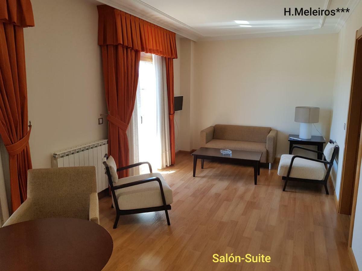 Hotel Meleiros Castro De Sanabria Екстер'єр фото
