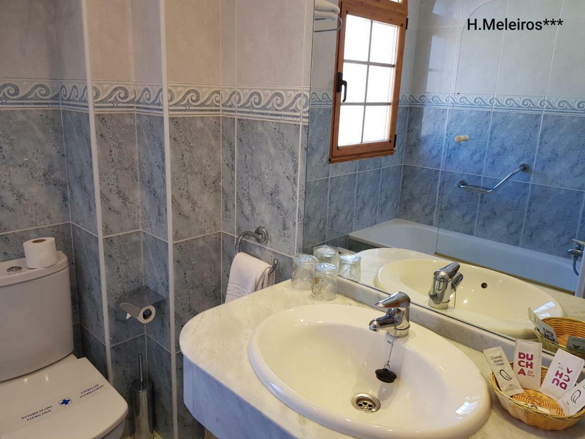 Hotel Meleiros Castro De Sanabria Екстер'єр фото