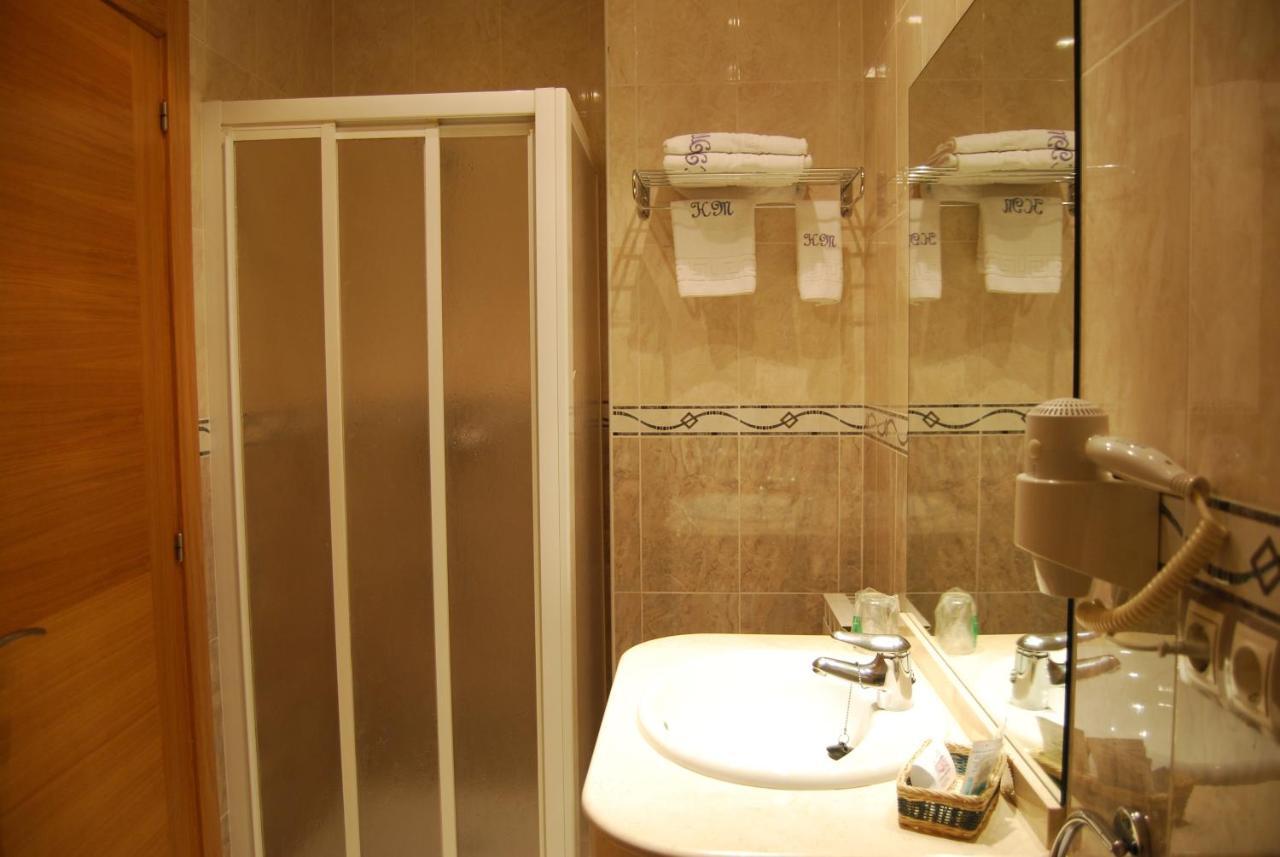 Hotel Meleiros Castro De Sanabria Номер фото